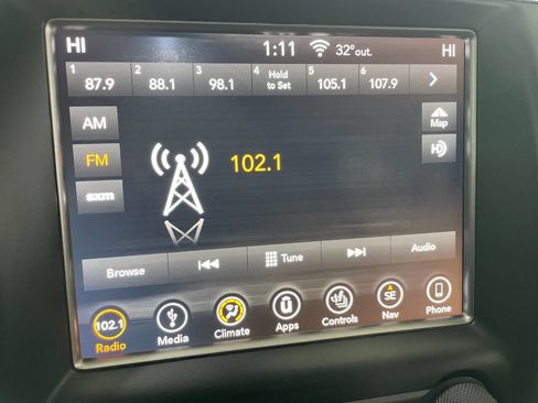 Used 2018 Jeep Grand Cherokee Limited w/ Trailer Tow Group IV image 36