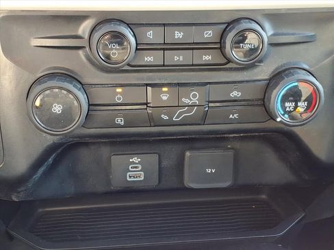Used 2024 Ford F350 XLT w/ FX4 Off-Road Package image 17