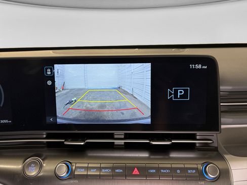 Used 2024 Hyundai Kona SEL FWD image 15