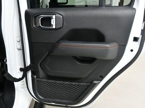 Used 2021 Jeep Gladiator Mojave image 29