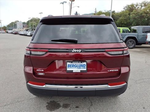 New 2025 Jeep Grand Cherokee Limited image 5