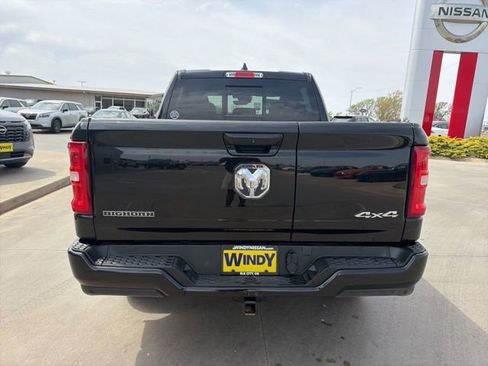 Used 2025 RAM 1500 Big Horn image 6