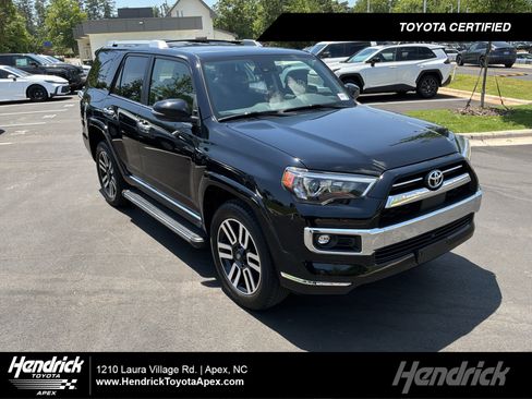 Used 2022 Toyota 4Runner Limited AWD/4WD image 1