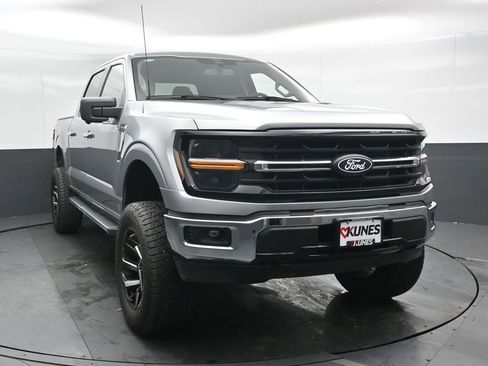 Used 2024 Ford F150 XLT image 6