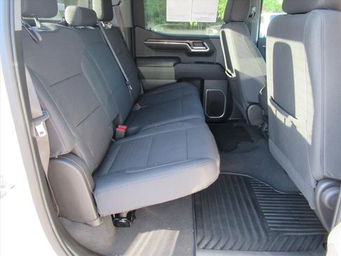 Used 2024 Chevrolet Silverado 1500 LT AWD/4WD image 30