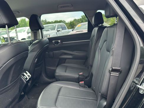 Used 2025 Kia Sorento X-Line EX AWD/4WD image 16