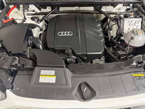 Used 2023 Audi Q5 2.0T Prestige w/ Prestige Package AWD/4WD image 25