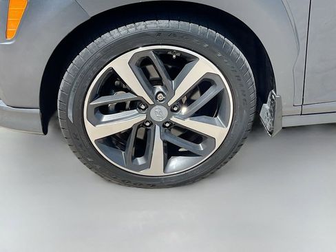 Used 2021 Hyundai Kona Ultimate image 32