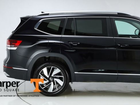 Used 2025 Volkswagen Atlas SEL AWD/4WD image 51