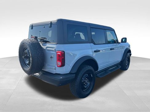 New 2026 Ford Bronco Big Bend w/ Black Diamond Package AWD/4WD image 5