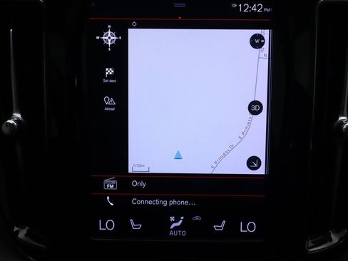 Used 2021 Volvo XC60 T5 R-Design w/ Protection Package Premier image 15