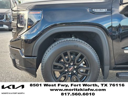 Used 2025 GMC Sierra 1500 Elevation w/ Elevation Premium Package RWD image 8