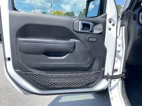 Certified 2022 Jeep Wrangler Unlimited Sport image 22