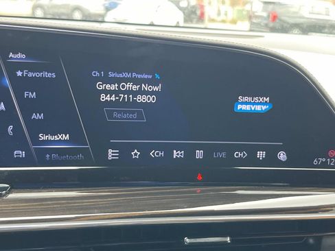 Certified 2022 Cadillac Escalade ESV Sport w/ Touring Package image 33