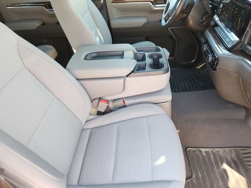 Certified 2023 Chevrolet Silverado 1500 LT w/ Z71 Off-Road Package image 14