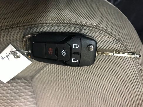 Used 2022 Ford Explorer 4WD image 44