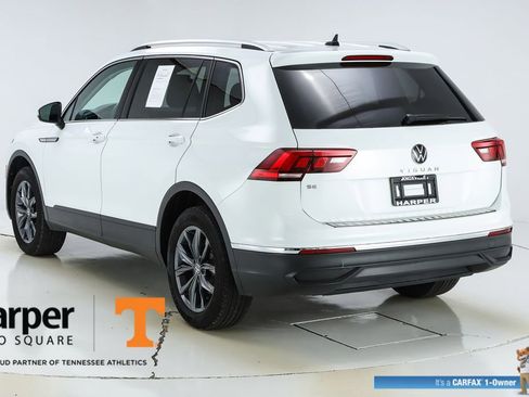 Used 2022 Volkswagen Tiguan SE FWD image 7