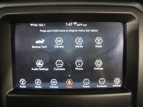 Used 2023 Jeep Gladiator Sport image 4