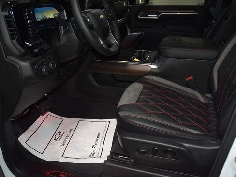 New 2026 Chevrolet Silverado 3500 High Country w/ High Country Premium Package AWD/4WD image 43