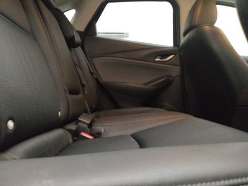 Used 2019 MAZDA CX-3 Touring FWD image 19