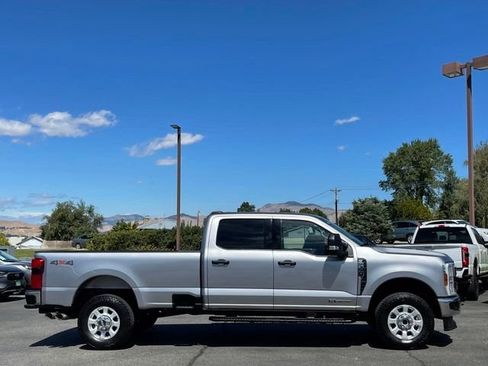 Used 2024 Ford F350 XLT w/ 360-Degree Camera Package AWD/4WD image 2