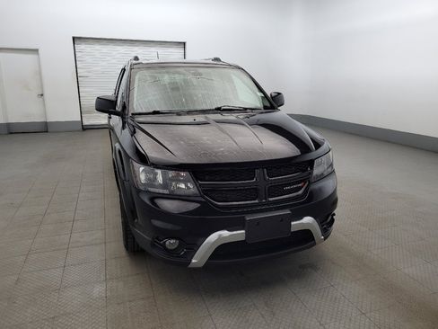 Used 2020 Dodge Journey Crossroad FWD image 14