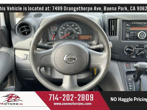Used 2017 Nissan NV200 S w/ Back Door Glass Package image 19