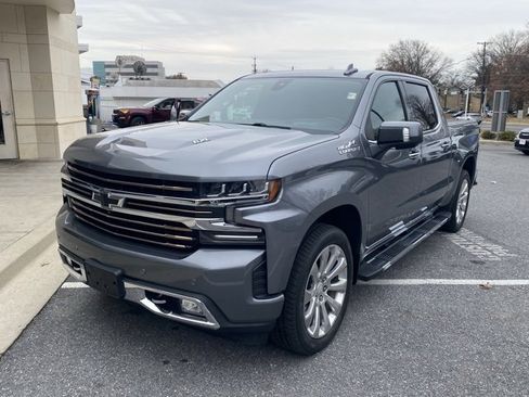 Used 2019 Chevrolet Silverado 1500 High Country w/ Technology Package image 1