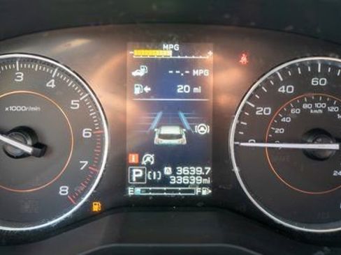 Used 2023 Subaru Crosstrek 2.5i Limited AWD/4WD image 23