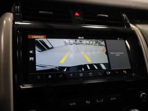 Used 2019 Land Rover Discovery HSE Luxury AWD/4WD image 29