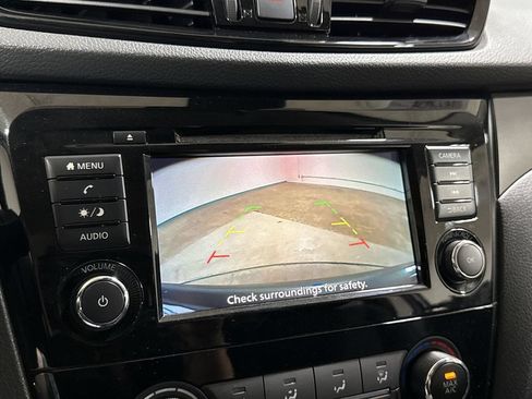 Used 2021 Nissan Rogue Sport S AWD/4WD image 15