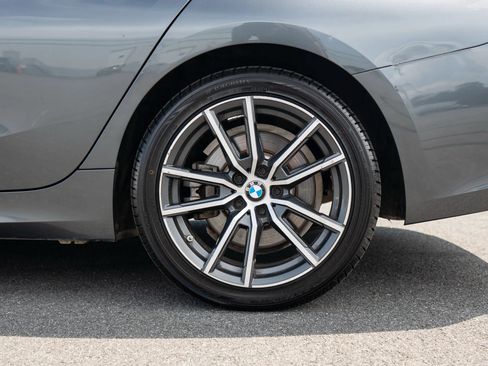 Used 2020 BMW 330i Sedan w/ Convenience Package RWD image 15