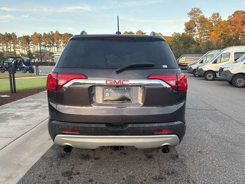 Used 2017 GMC Acadia SLT image 5