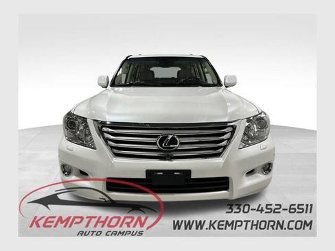 Used 2008 Lexus LX 570 4WD w/ Technology Pkg image 1