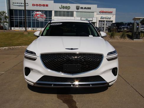 Used 2024 Genesis GV70 2.5T w/ Advanced Package AWD/4WD image 2