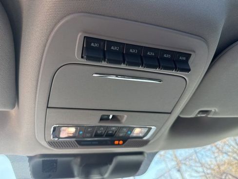 Used 2026 Ford F350 Lariat w/ Tremor Off-Road Package AWD/4WD image 28