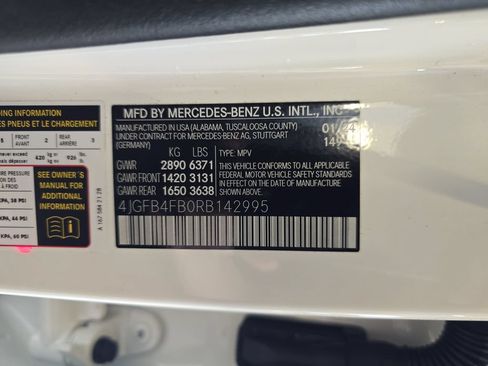Certified 2024 Mercedes-Benz GLE 350 4MATIC image 40