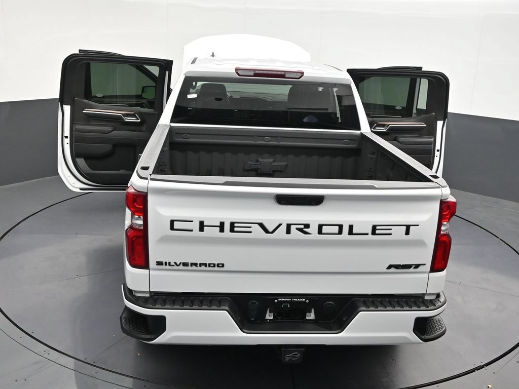 Used 2026 Chevrolet Silverado 1500 RST w/ RST Select Package AWD/4WD image 37