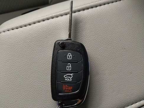 Used 2017 Hyundai Sonata SE FWD image 32