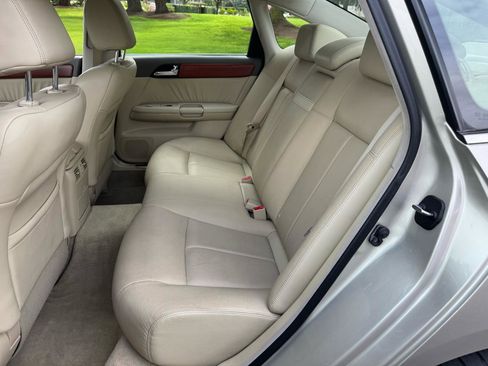 Used 2007 INFINITI M35 x w/ Technology Pkg image 11