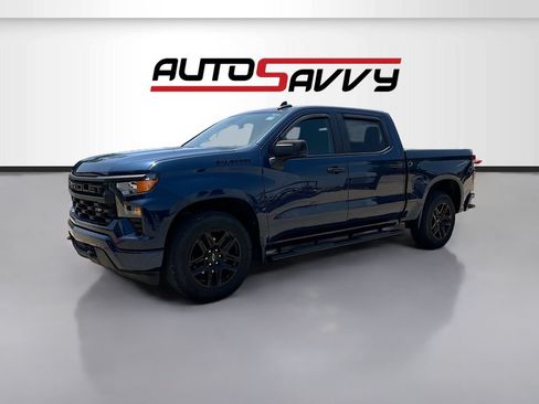 Used 2022 Chevrolet Silverado 1500 Custom RWD image 3