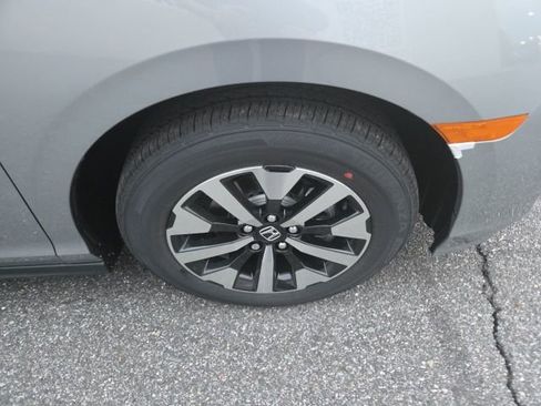 New 2026 Honda Odyssey EX-L image 9