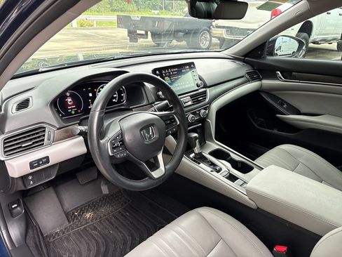 Used 2019 Honda Accord EX-L image 6