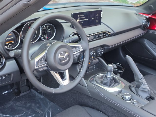 New 2026 MAZDA MX-5 Miata Club RWD image 7