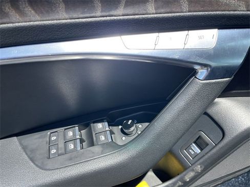 Used 2023 Audi A6 2.0T Premium image 13