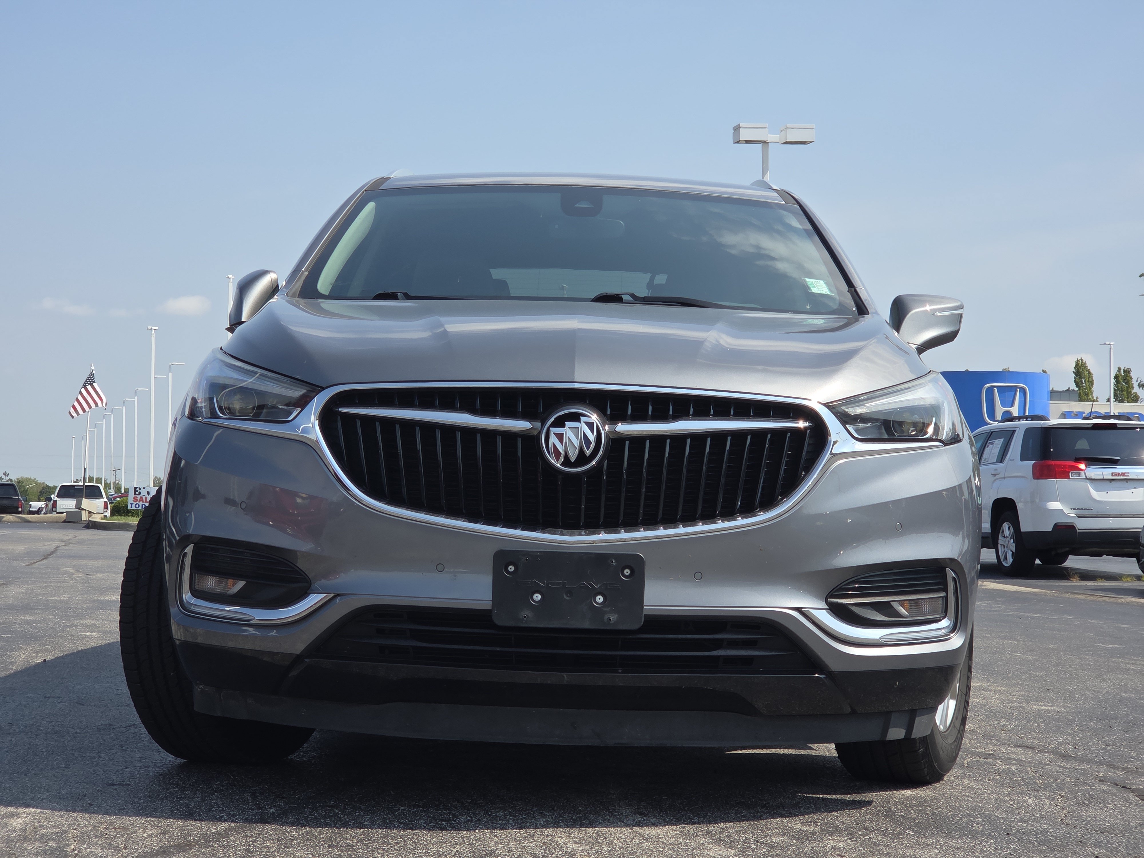 Used 2019 Buick Enclave Premium AWD/4WD image 4