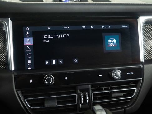 Used 2023 Porsche Macan GTS w/ GTS Sport Package image 39