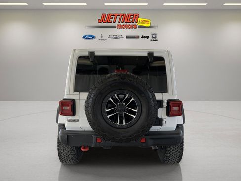 Used 2025 Jeep Wrangler Unlimited Rubicon AWD/4WD image 7