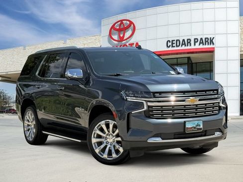 Used 2021 Chevrolet Tahoe Premier w/ Premium Package RWD image 1