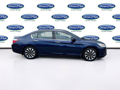 Used 2015 Honda Accord Touring image 8